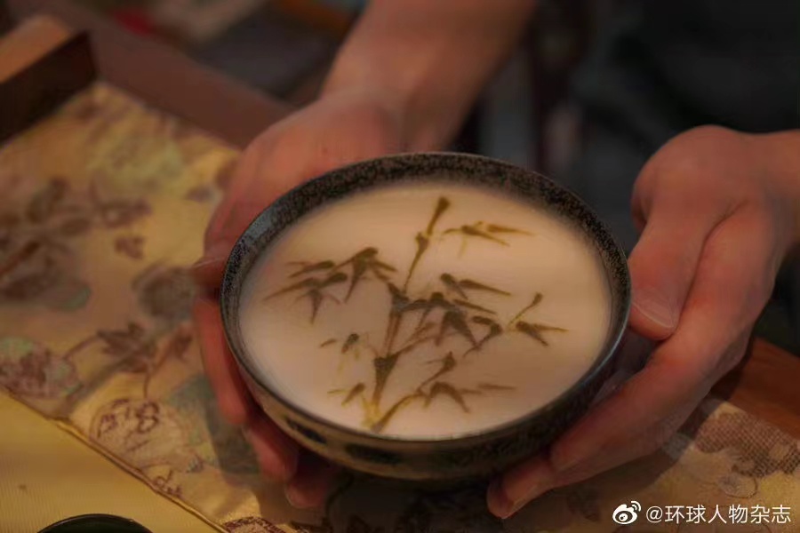 《梦华录》里的茶百戏火了，背后的他藏不住了