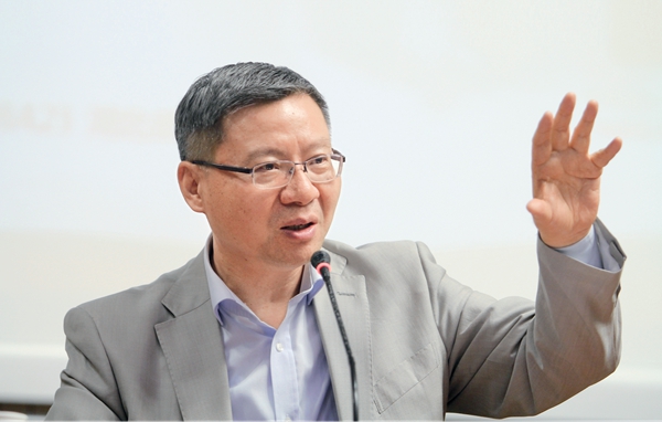 张维为:有交锋,才能更好地交流