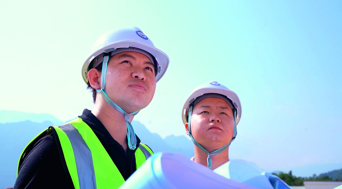 老挝山区走出的“铁建青年”