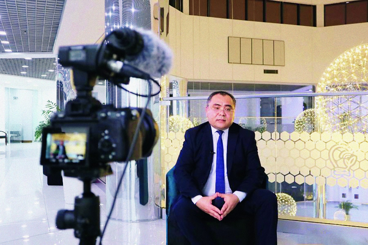 “创新”部长，青睐中国疫苗