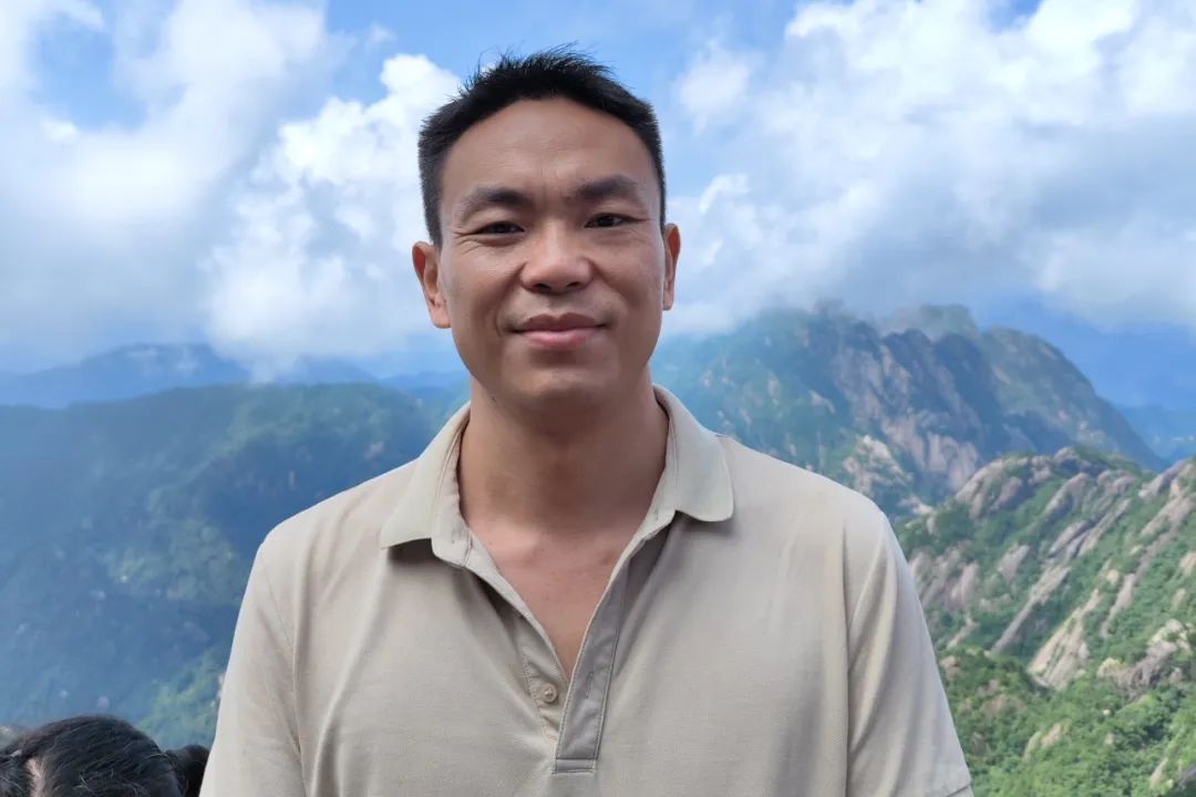 听他给非洲人开会，后劲太大了