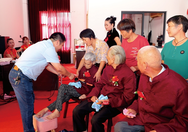 作为人类文明新形态的孝德文化:语境、意涵与框架