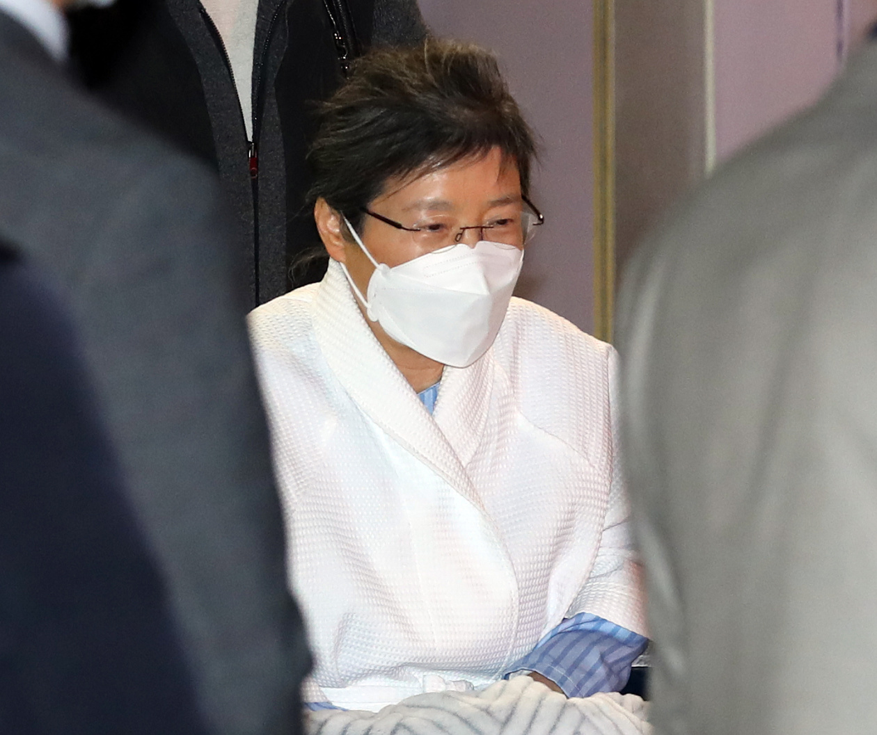 朴槿惠住院时间延长至明年韩媒曝近期在接受精神方面治疗