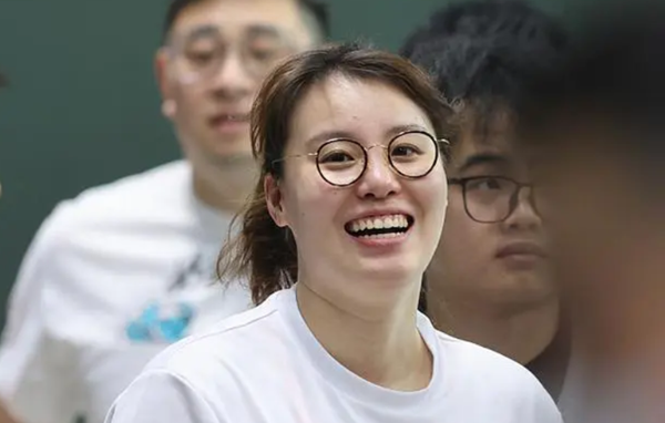 傅园慧、吴鹏、叶诗文的“老将”复出记