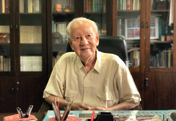 试问大海碧波，何谓以身许国——专访“中国核潜艇之父”黄旭华