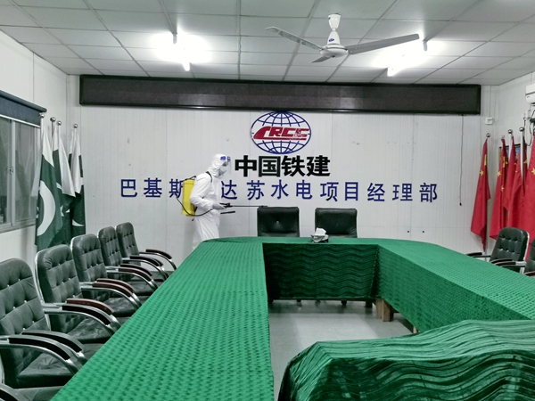 “天路”上的“巴铁”