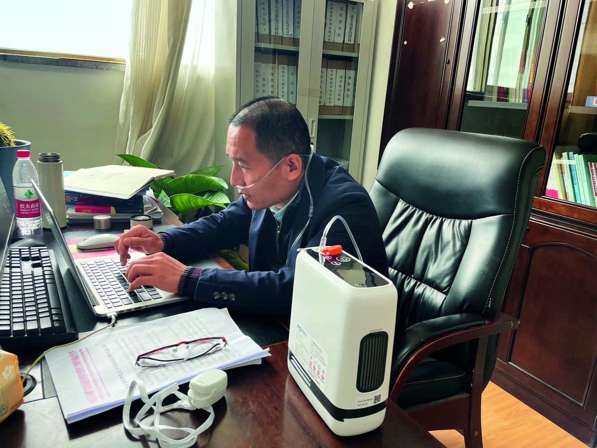 援藏干部梁勇：山不向我走来，我便向山走去