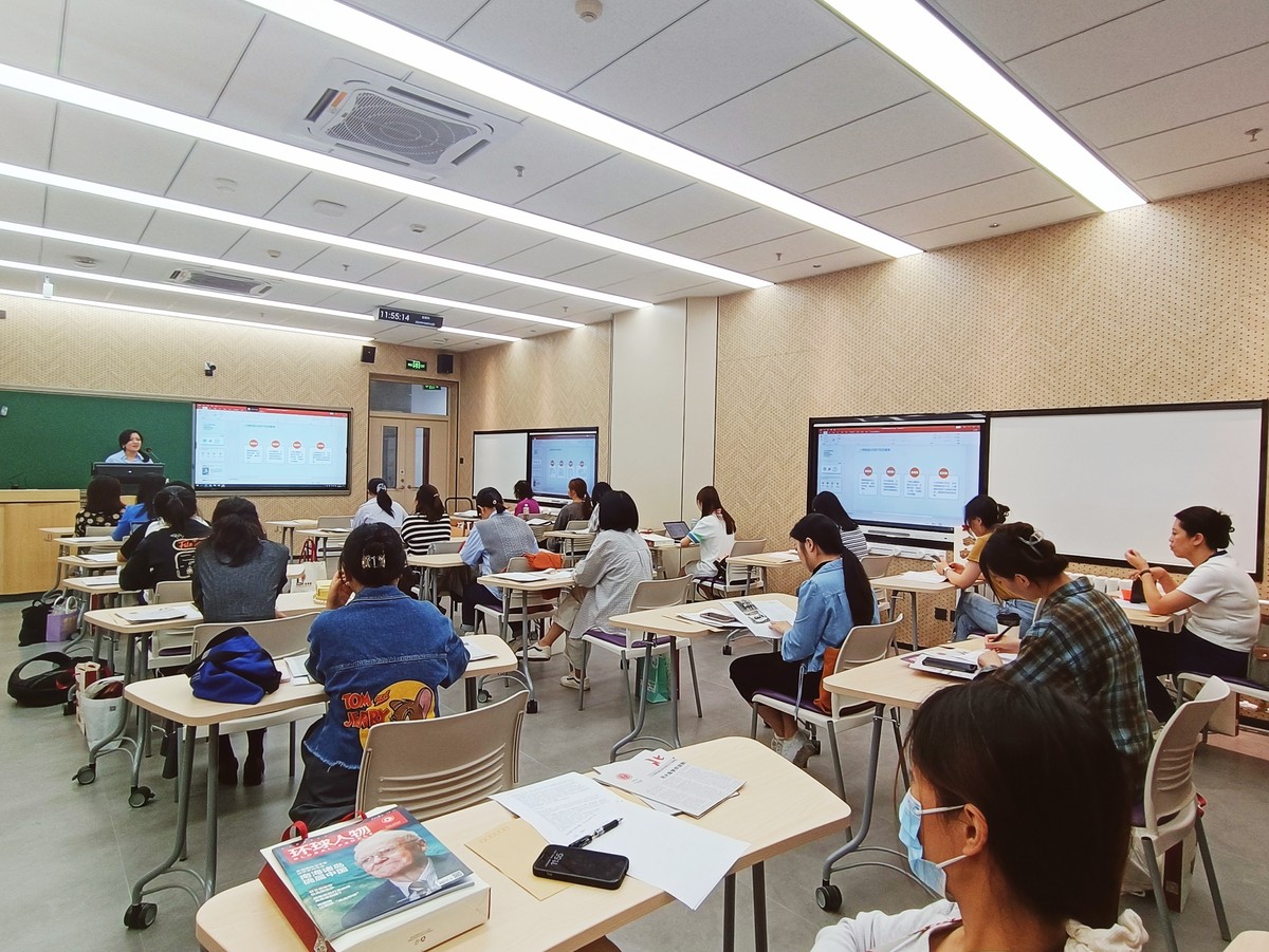 《环球人物》走进北大医学部：以案例分享开启校园宣传培训新模式