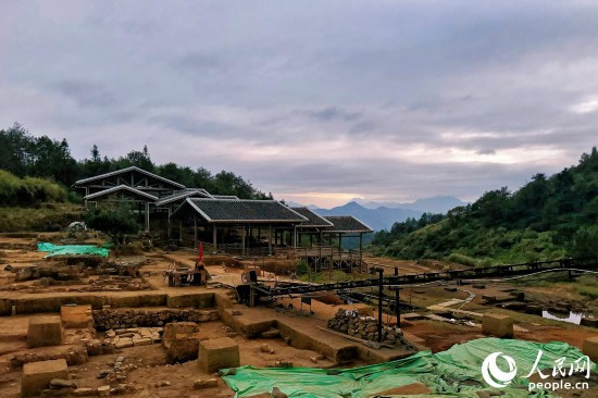 青阳下草埔冶铁遗址。人民网 李唯一摄