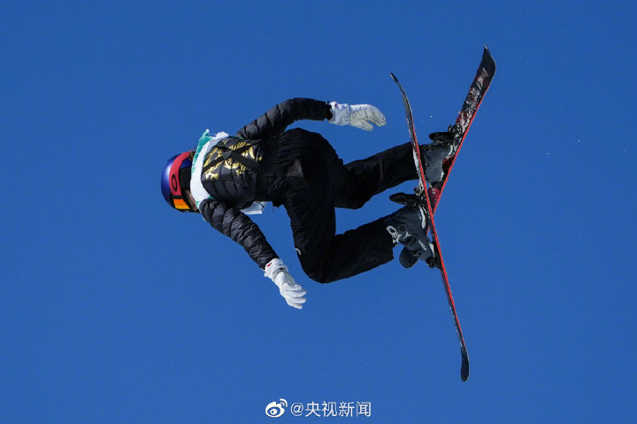 转发！历史一刻！谷爱凌创造中国冰雪历史