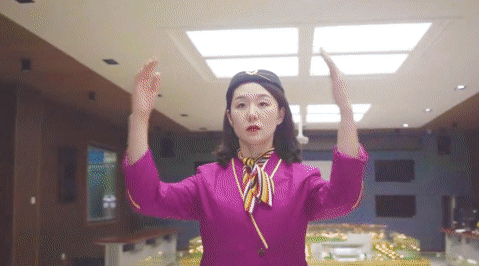 “空姐”变身特战女兵，这位“千面女侦察”太帅了！