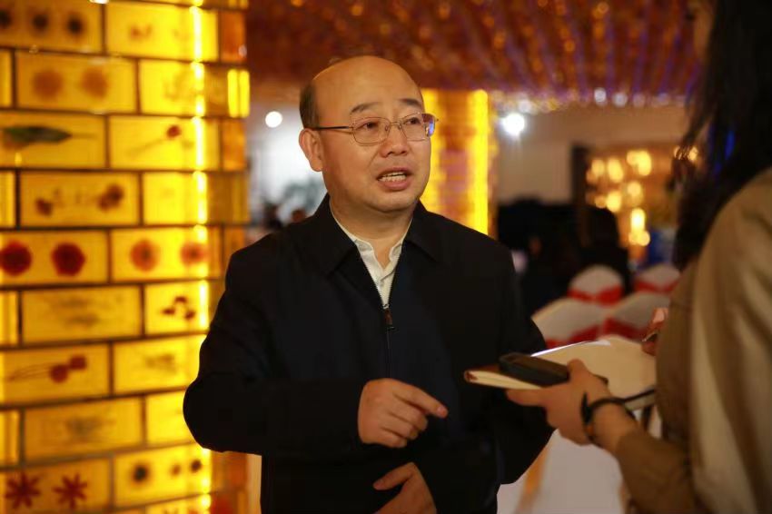 “习近平外交思想与‘身边的国际社会’理论研讨会”在京召开