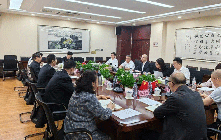 人民日报《环球人物》杂志社与甘肃省文旅厅座谈交流